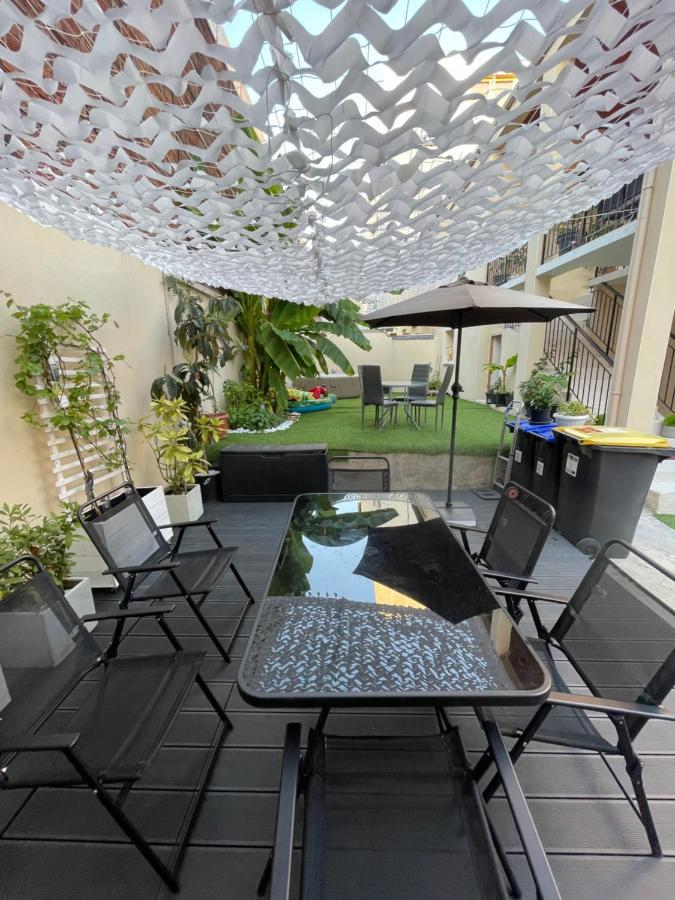Agreable Appartement Dans Une Maison Saint-Denis  Exteriér fotografie