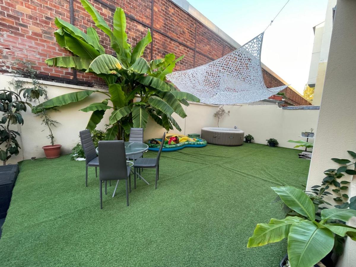 Agreable Appartement Dans Une Maison Saint-Denis  Exteriér fotografie