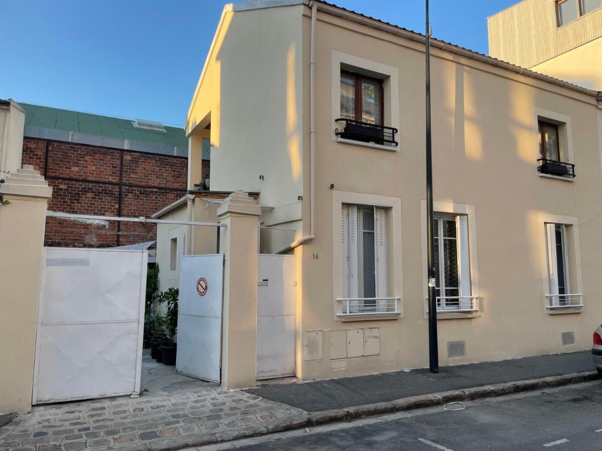Agreable Appartement Dans Une Maison Saint-Denis  Exteriér fotografie